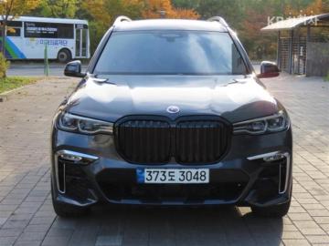 BMW X7 xDrive 40i — foto 1