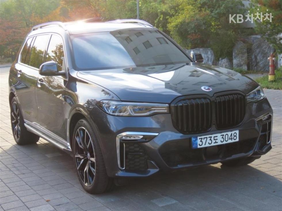 BMW X7 — miniaturë 2