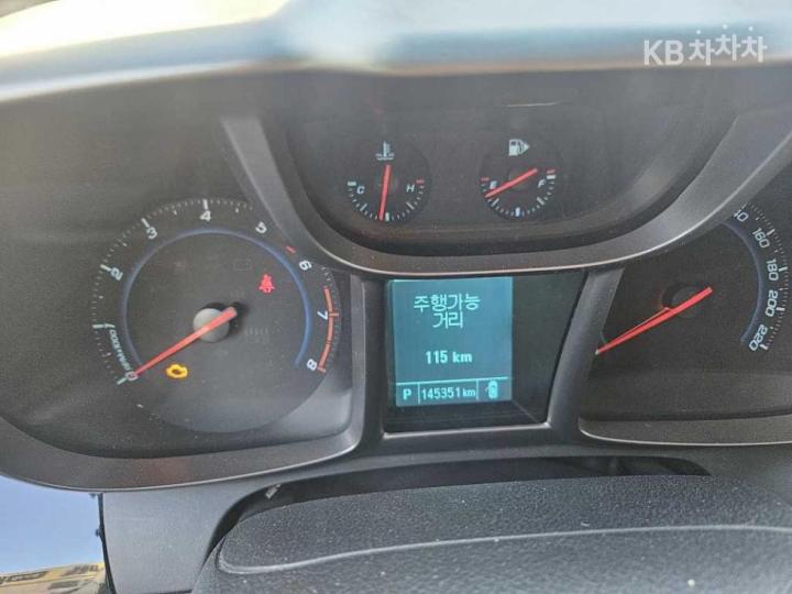 Chevrolet Orlando LPG LTZ Premium 10