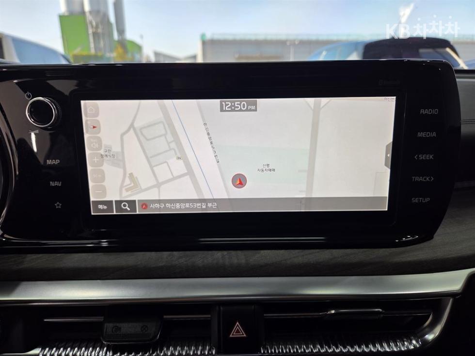 2023 - kia k5