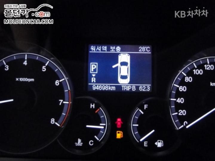 KG Mobility (Ssangyong) Chairman W CW700 Prestige 6