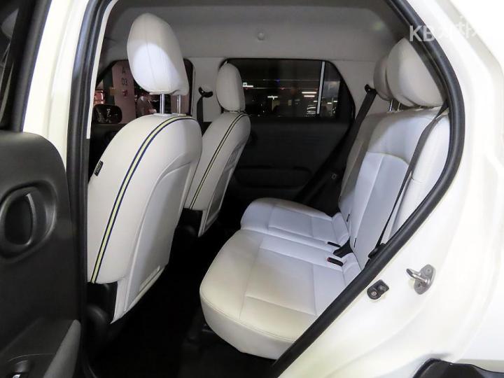 Hyundai Casper 1.0 Gasoline Modern 8