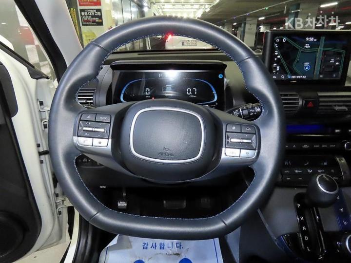 Hyundai Casper 1.0 Gasoline Modern 9