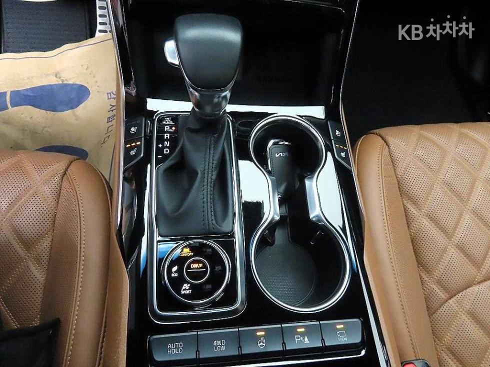 2022 - kia mohave