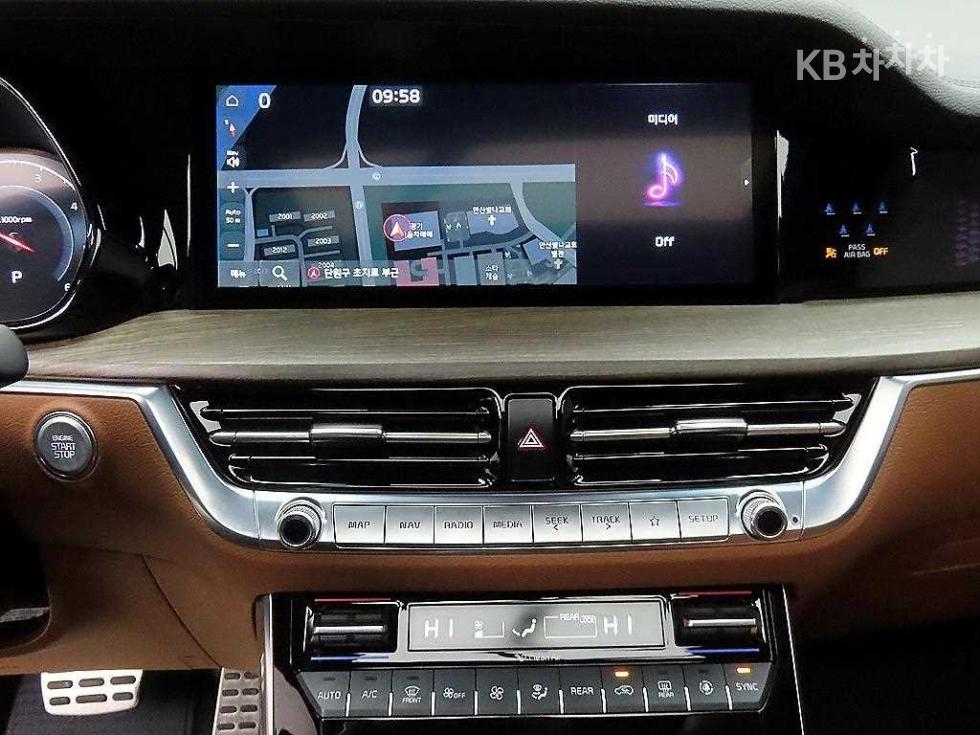 2022 - kia mohave