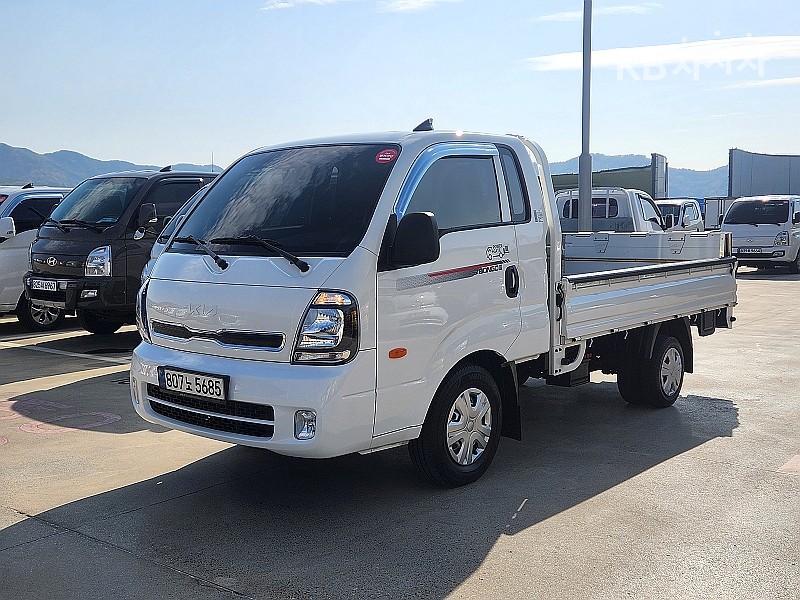 2024 - kia bongo iii