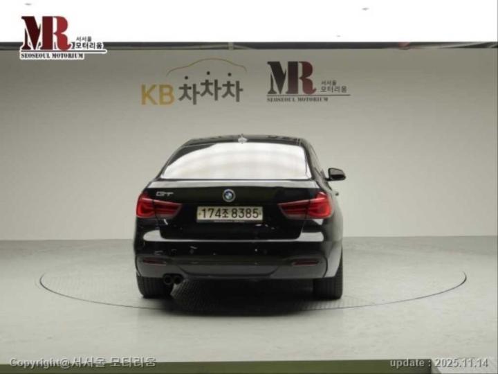 BMW 3 Series New 320d E90 2005-2011 — фото 2