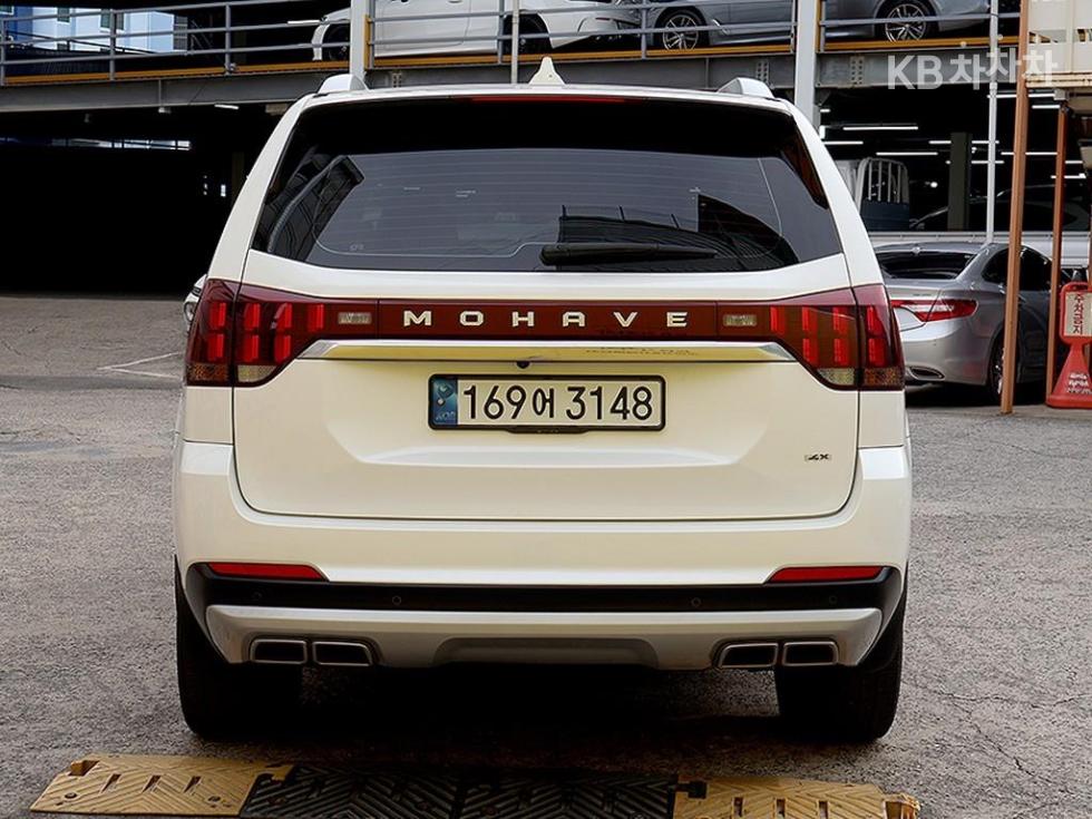 2022 - kia mohave
