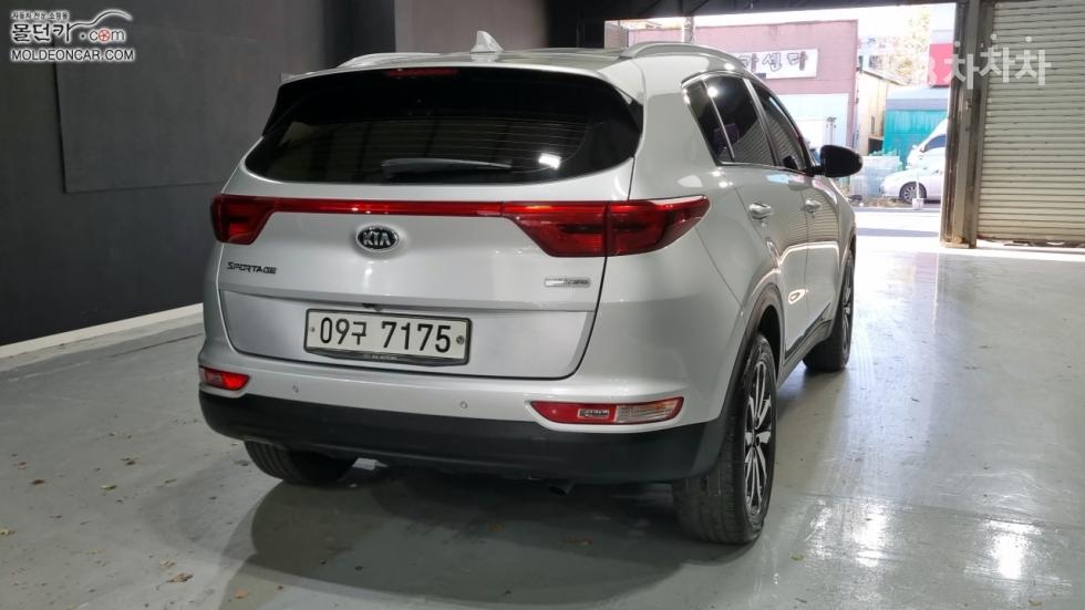 2018 - kia sportage