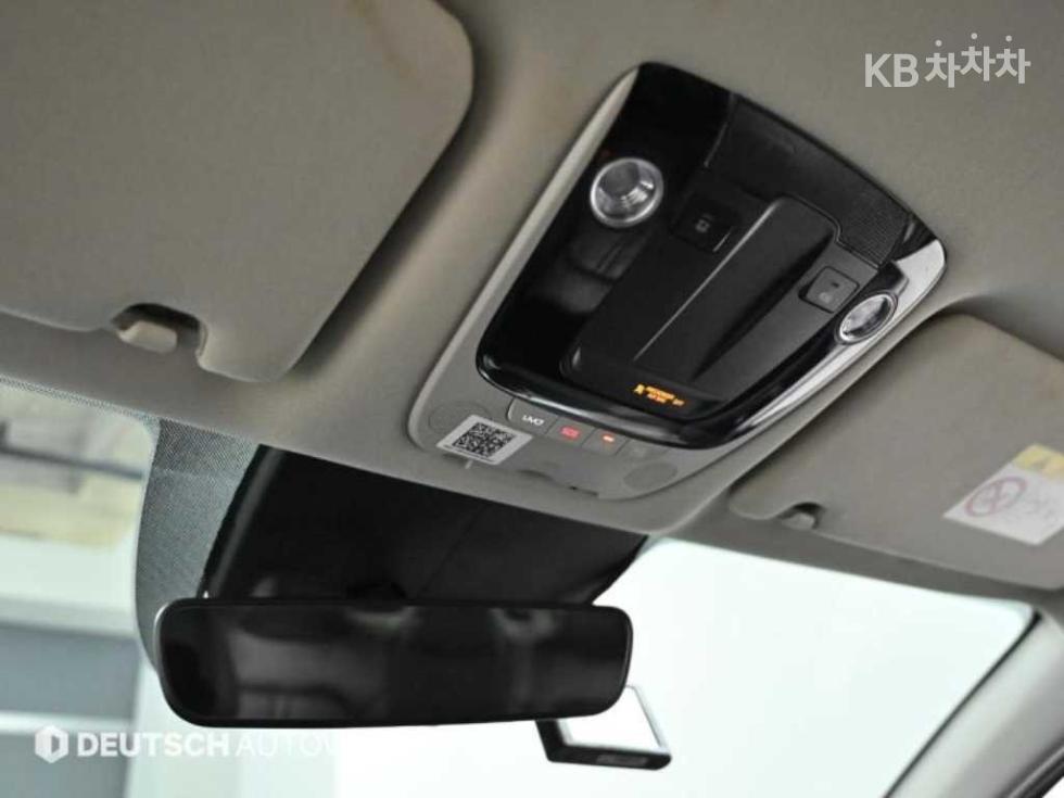 2021 - kia k5