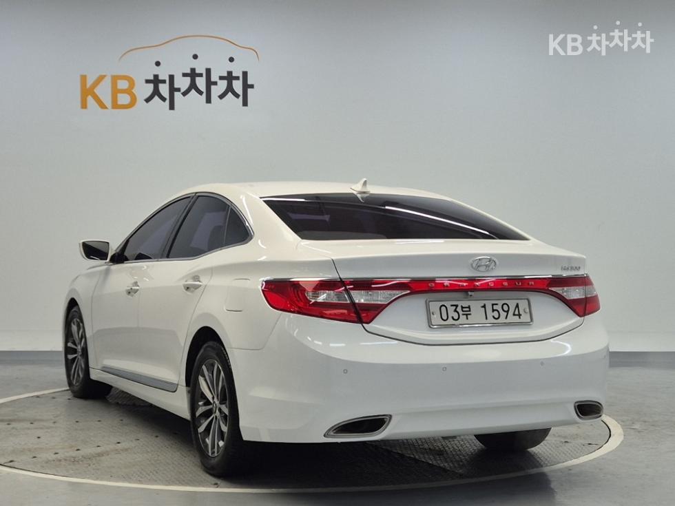 Hyundai Grandeur — miniaturë 2