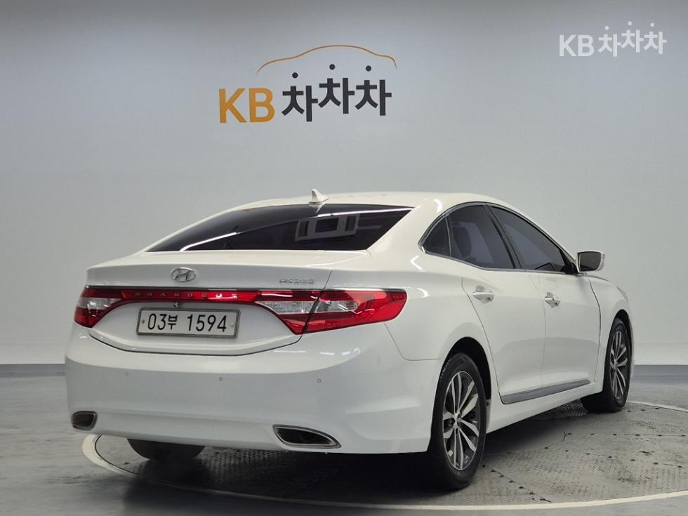 Hyundai Grandeur — miniaturë 3