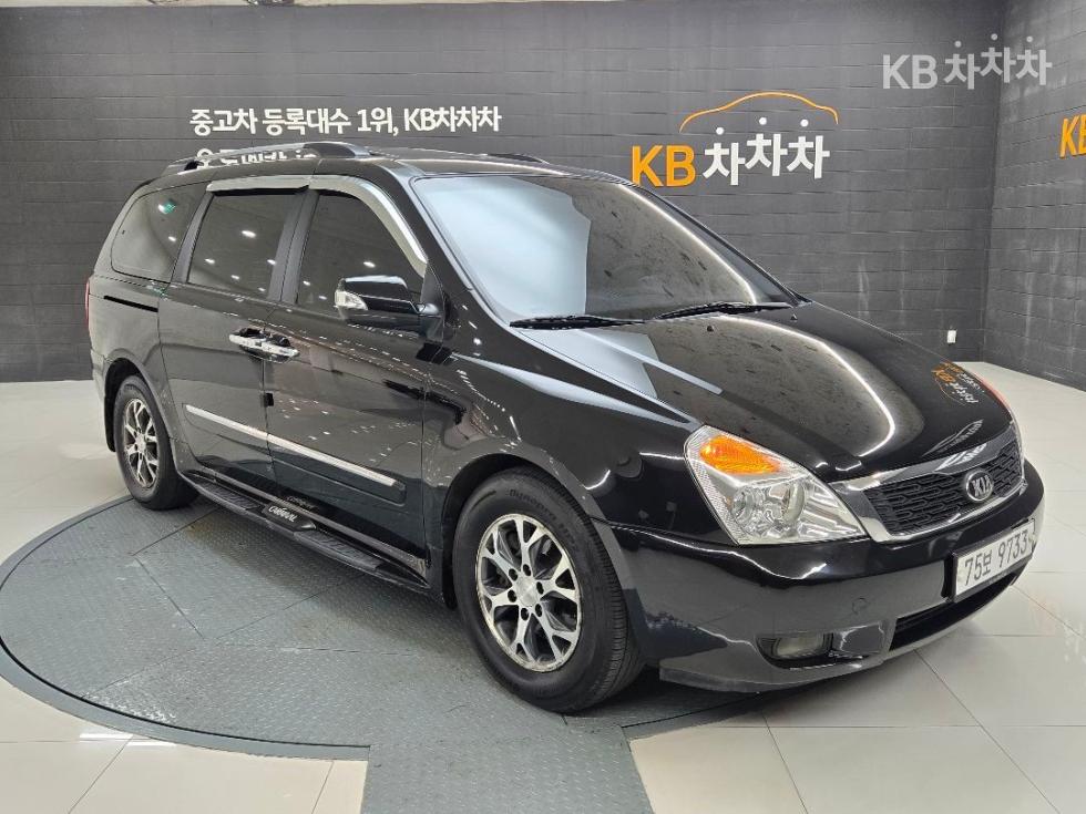 2013 - kia carnival