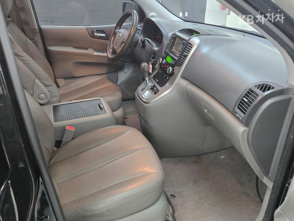 2013 - kia carnival