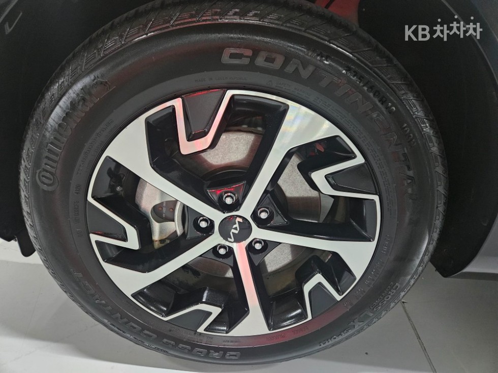 2022 - kia sportage