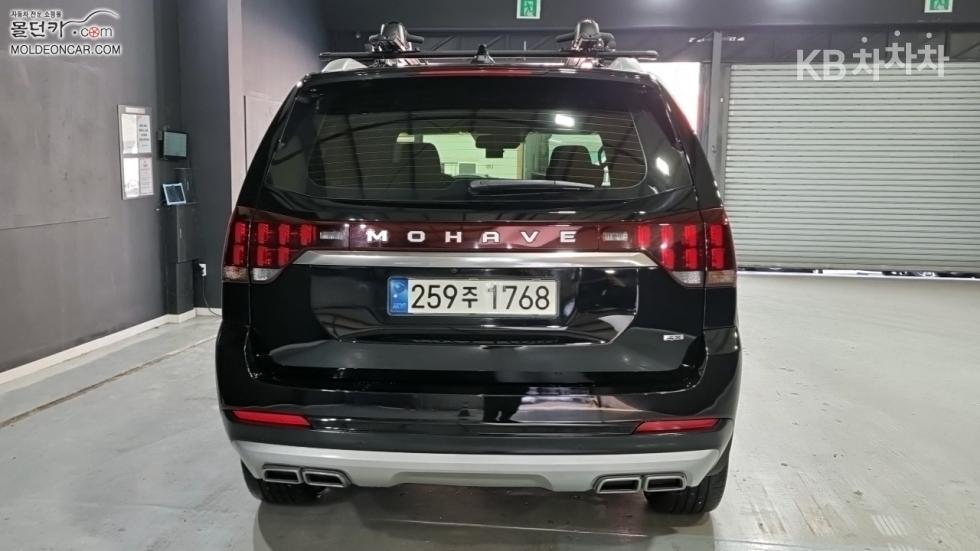 2022 - kia mohave