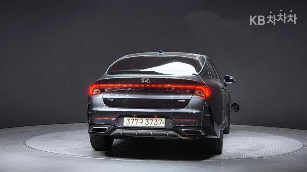 2020 - kia k5