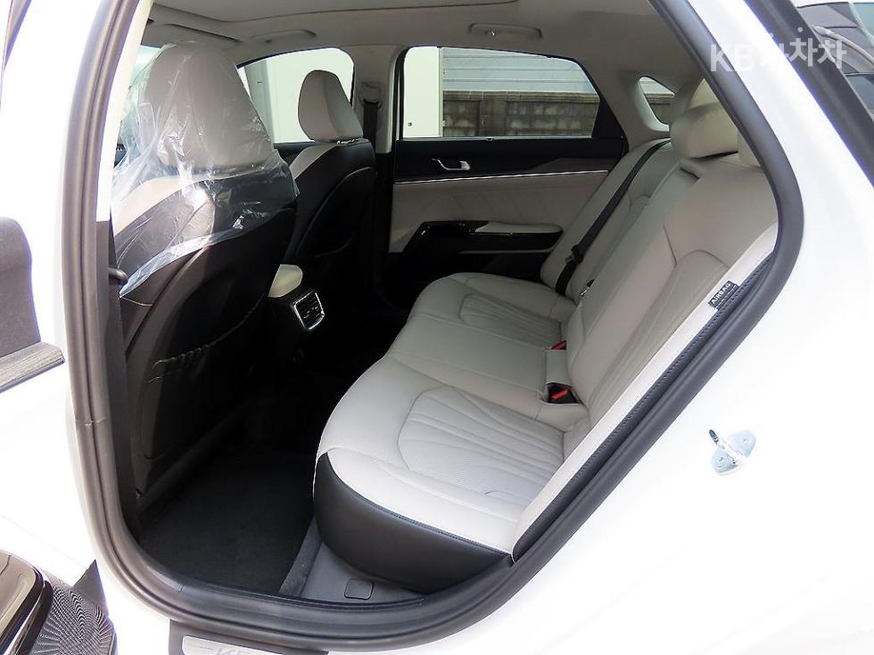 2024 - kia k5