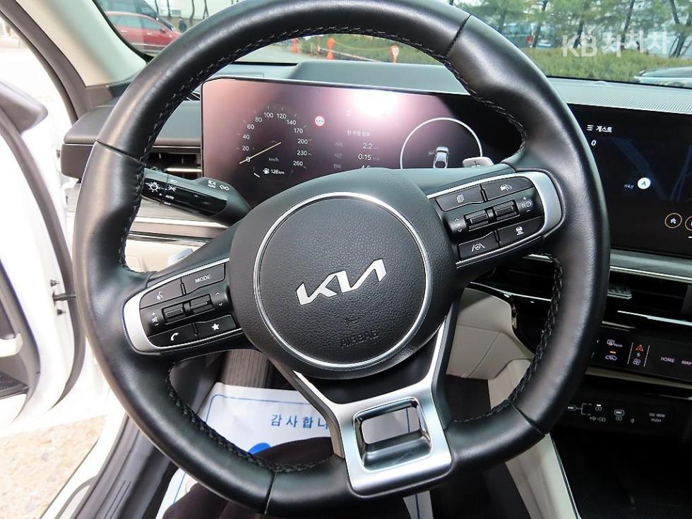 2024 - kia k5