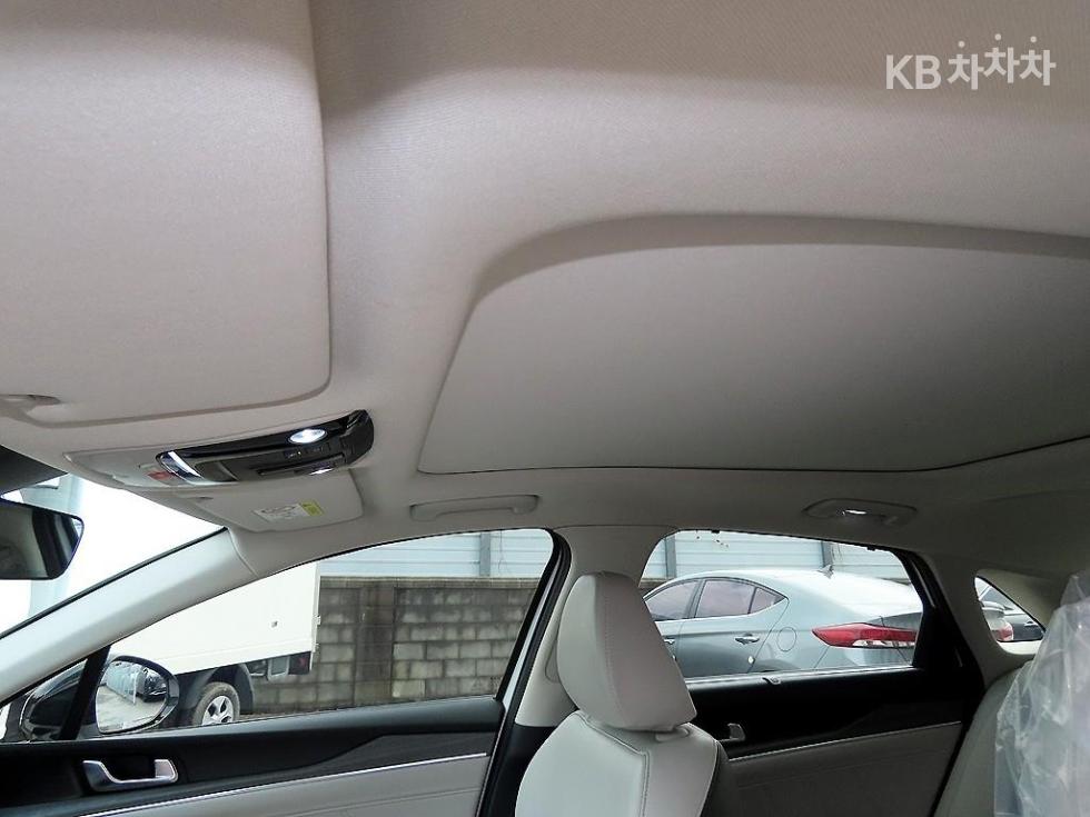 2024 - kia k5