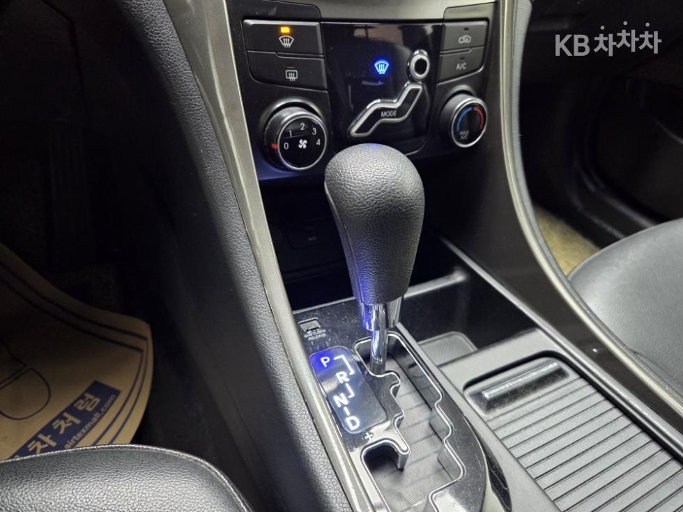 Hyundai Sonata — miniaturë 12