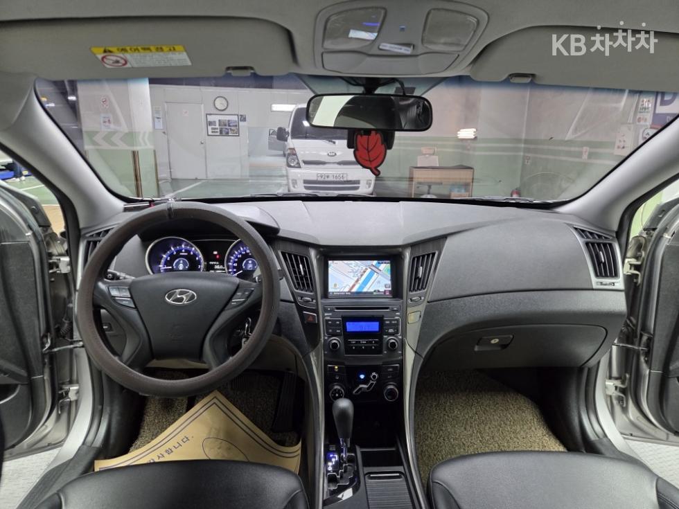 Hyundai Sonata — miniaturë 14