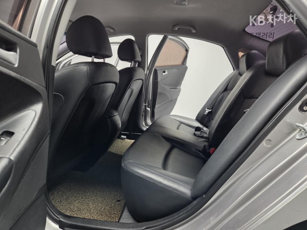 Hyundai Sonata — miniaturë 16