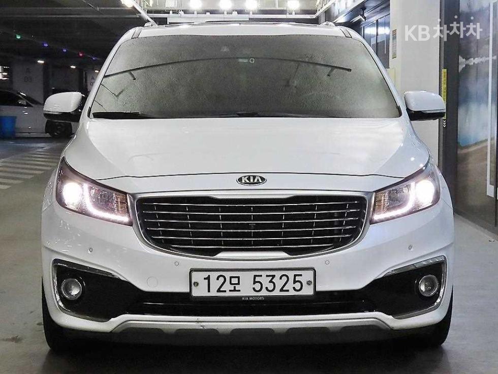 2016 - kia carnival