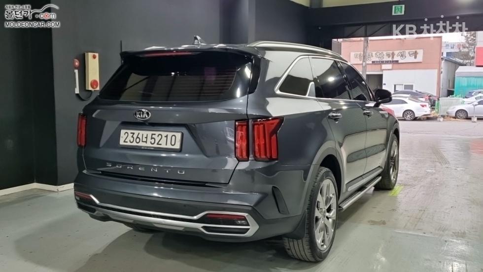 2021 - kia sorento