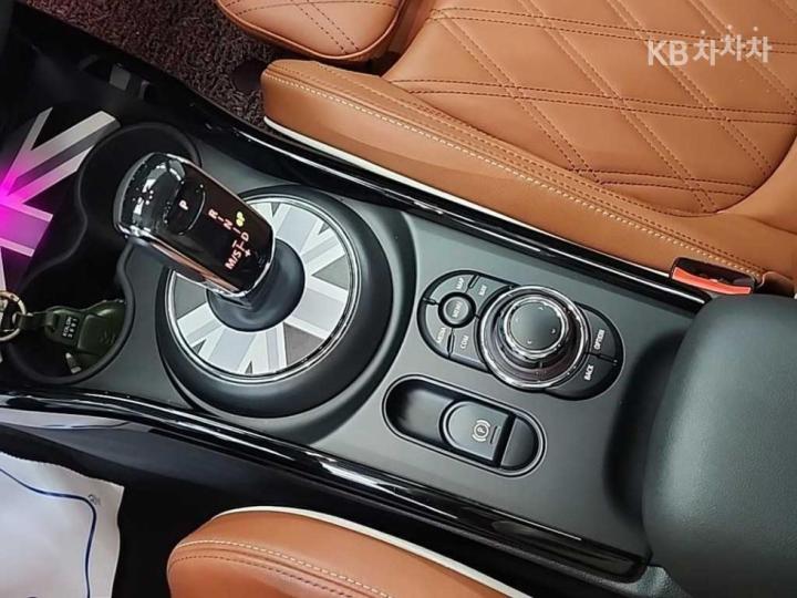 Mini Clubman 2.0 Cooper S Classic Base Type 9