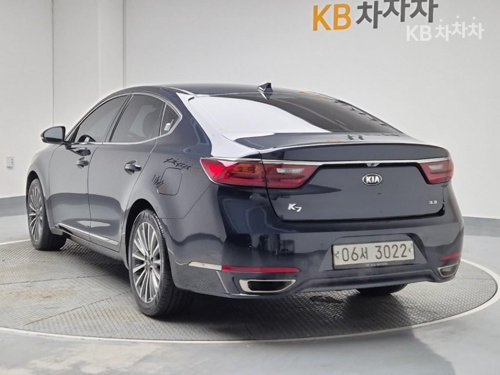 2016 - kia k7
