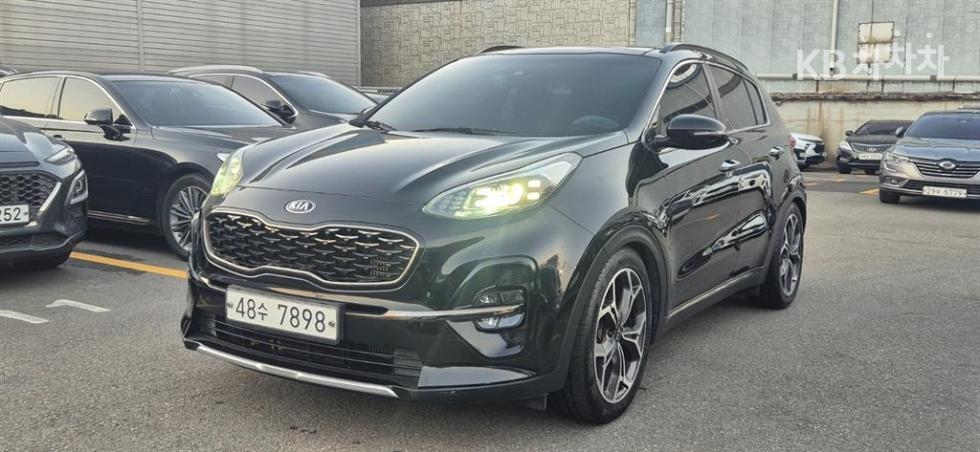 2019 - kia sportage
