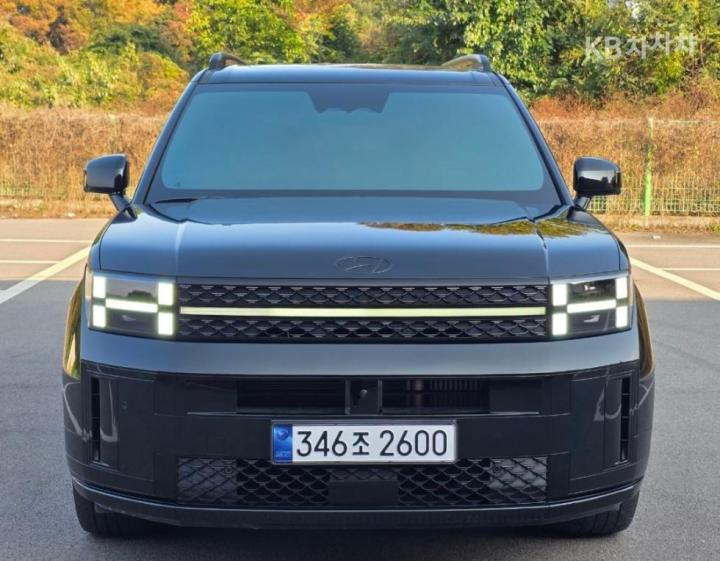 Hyundai Santa Fe The Hybrid MX5 1.6T HEV AWD Black Ink 2