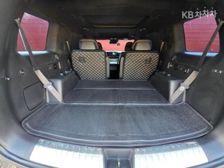 Hyundai Santa Fe The Hybrid MX5 1.6T HEV AWD Black Ink 10