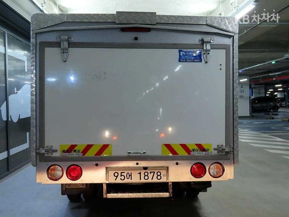 2020 - kia bongo iii