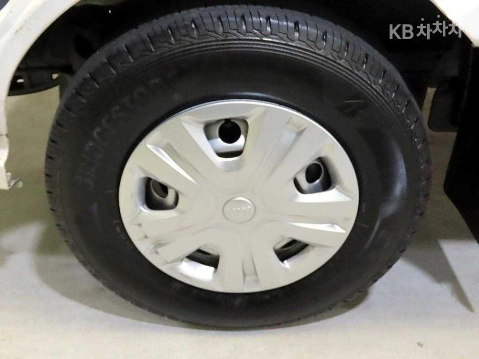 2020 - kia bongo iii