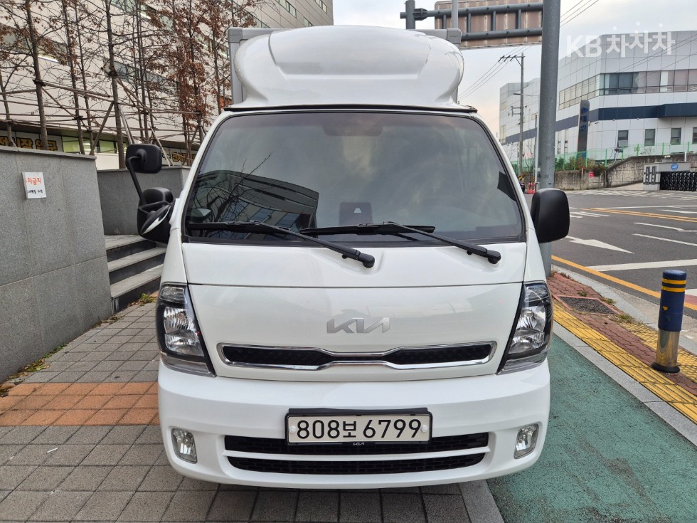 2025 - kia bongo iii