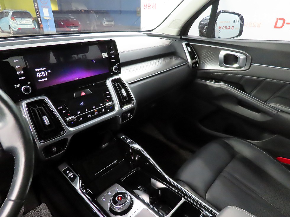 2021 - kia sorento