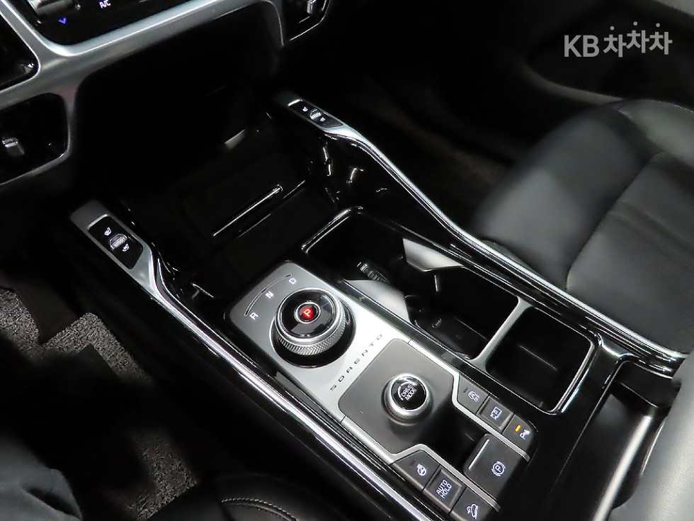 2021 - kia sorento