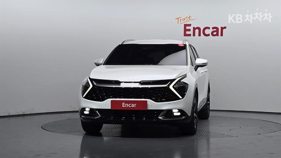 2023 - kia sportage