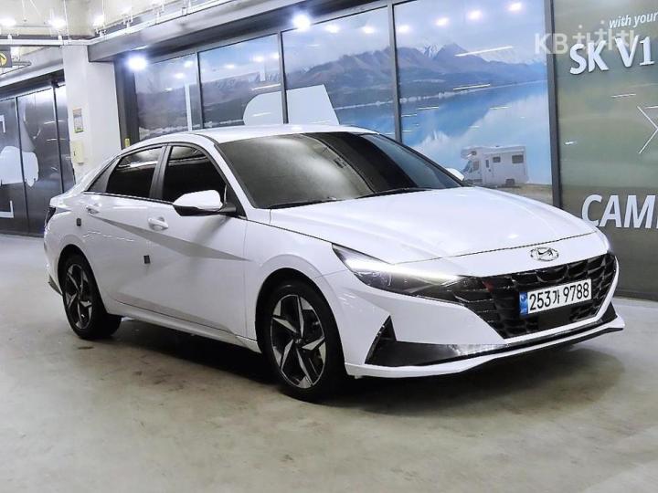 Hyundai Avante CN7 1.6 Gasoline Inspiration