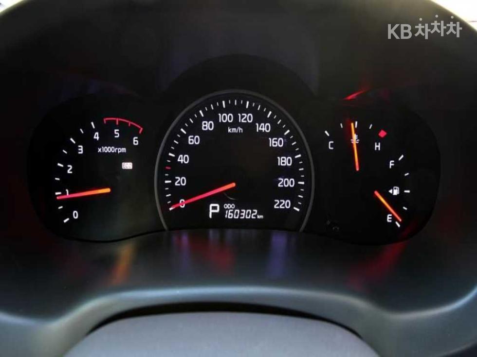 2012 - kia carnival