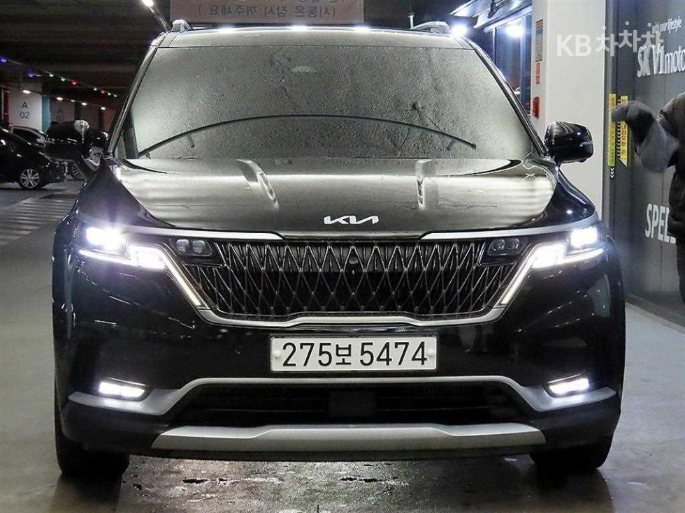 2022 - kia carnival