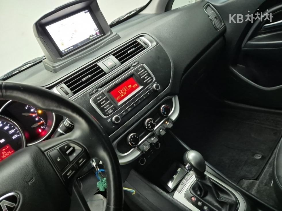 2016 - kia pride