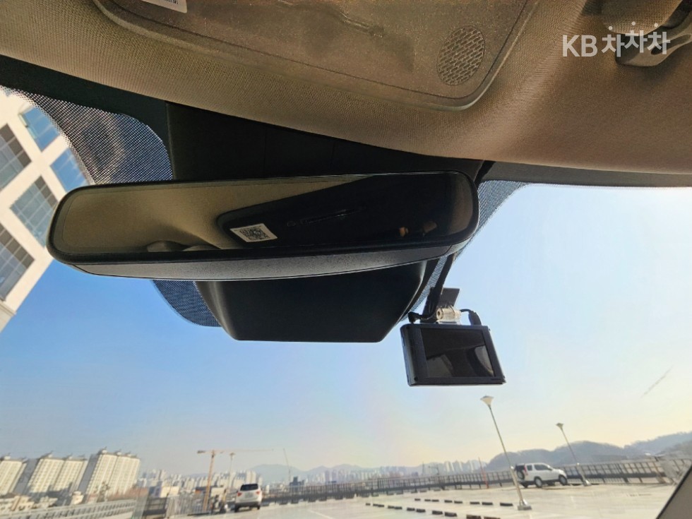 2021 - kia carnival