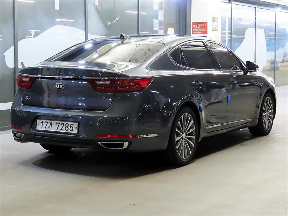 2019 - kia k7