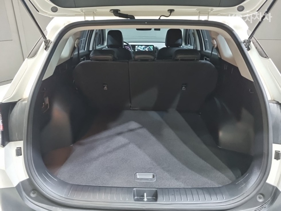 2023 - kia sportage