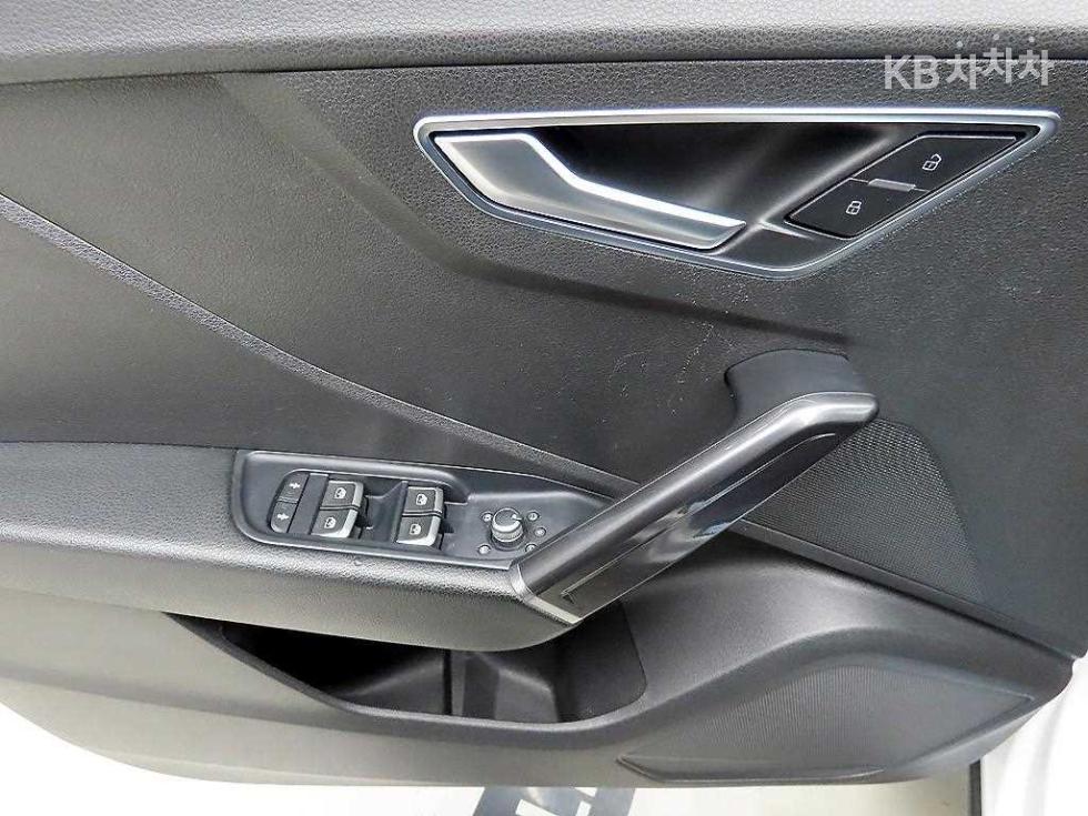 2020 - audi q2