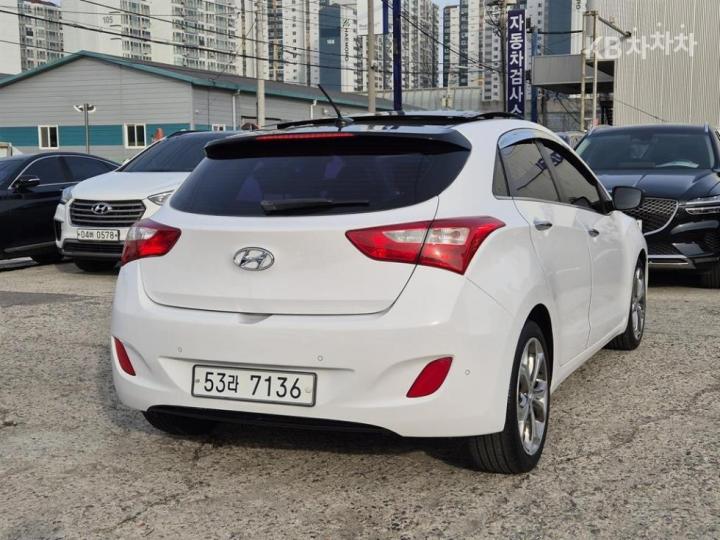 Hyundai i30 New 1.6 VGT Extreme 4