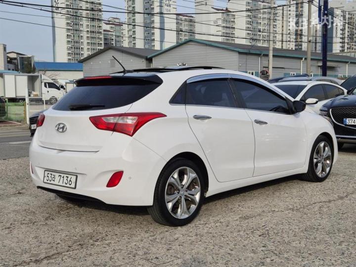 Hyundai i30 New 1.6 VGT Extreme 5